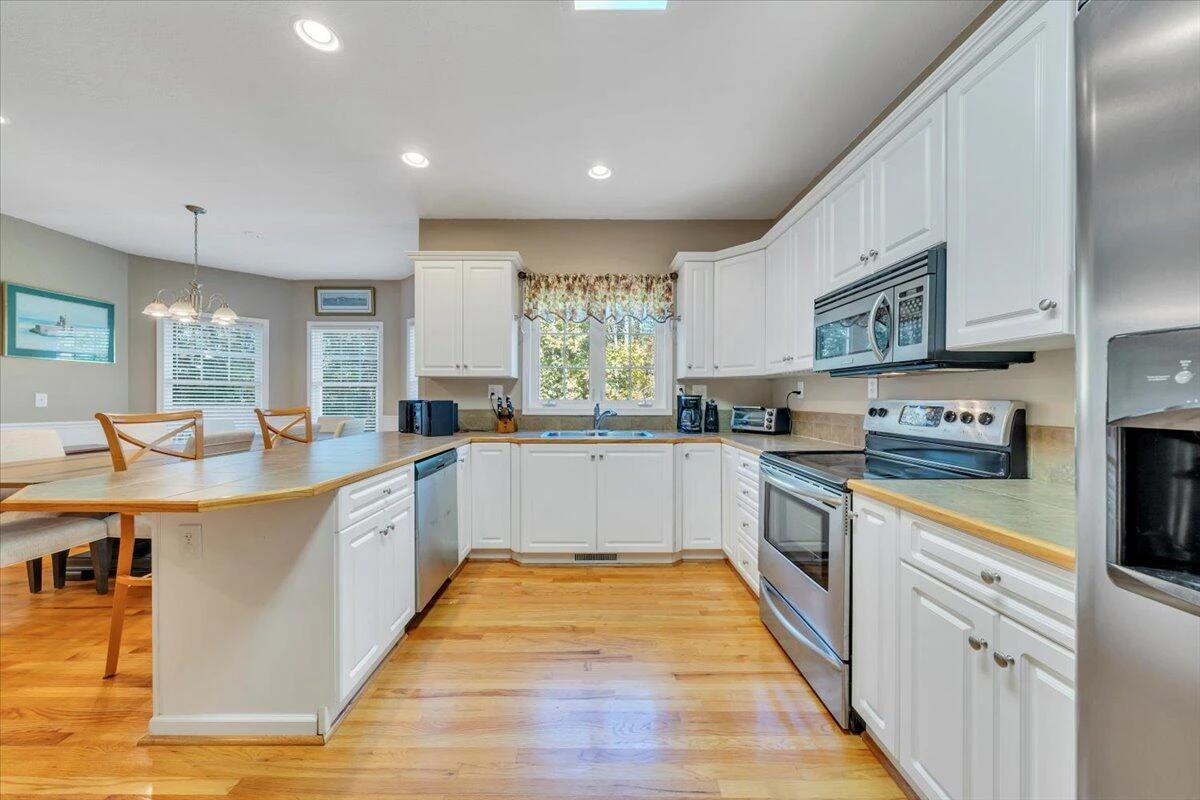 132 Pointe O Woods DR - Photo 7