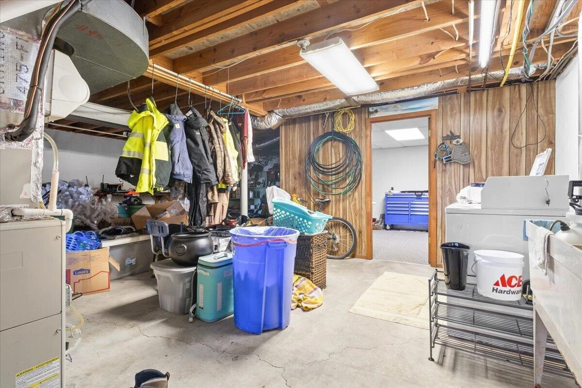 403 Ingal BLVD - Photo 24