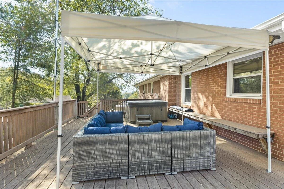 403 Ingal BLVD - Photo 28