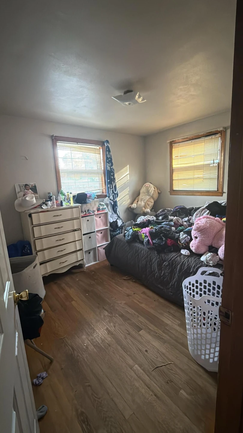 1431 Gilmer AVE - Photo 5