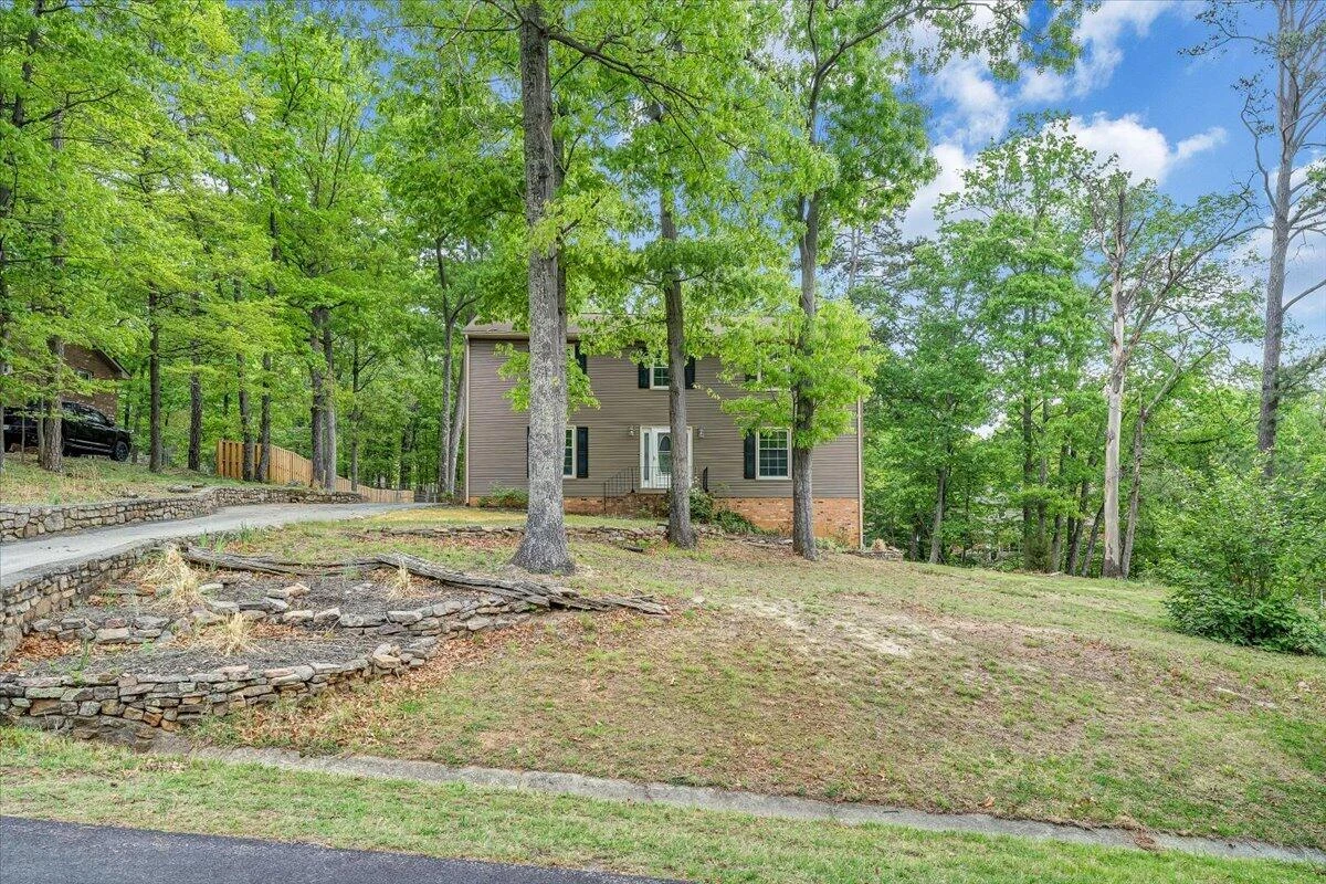 2730 Coachman CIR - Photo 43