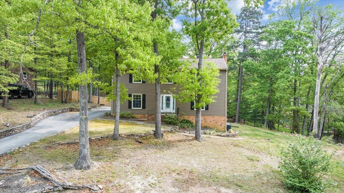 2730 Coachman CIR - Photo 55