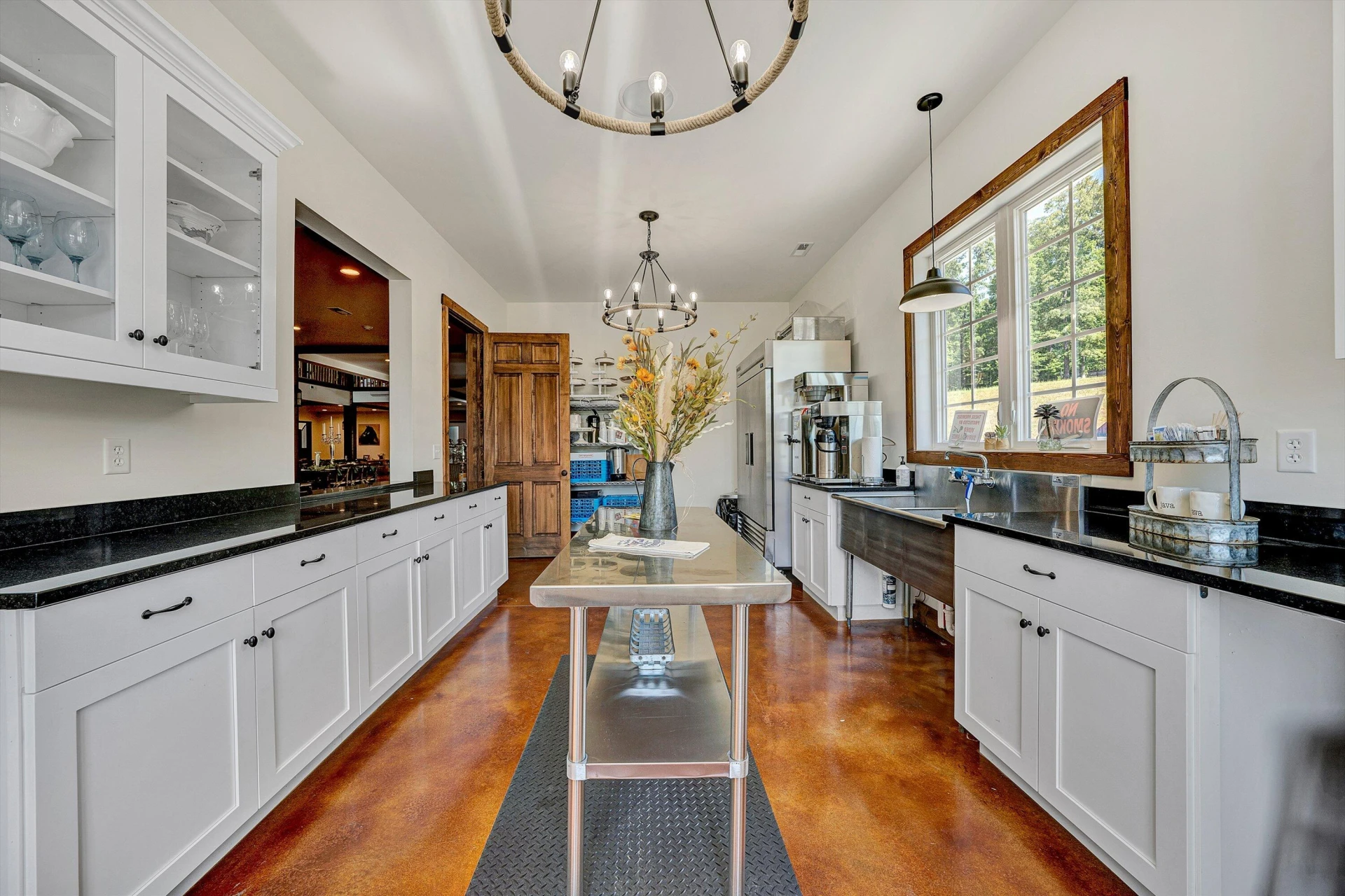 9945 BROOKS MILL RD - Photo 28