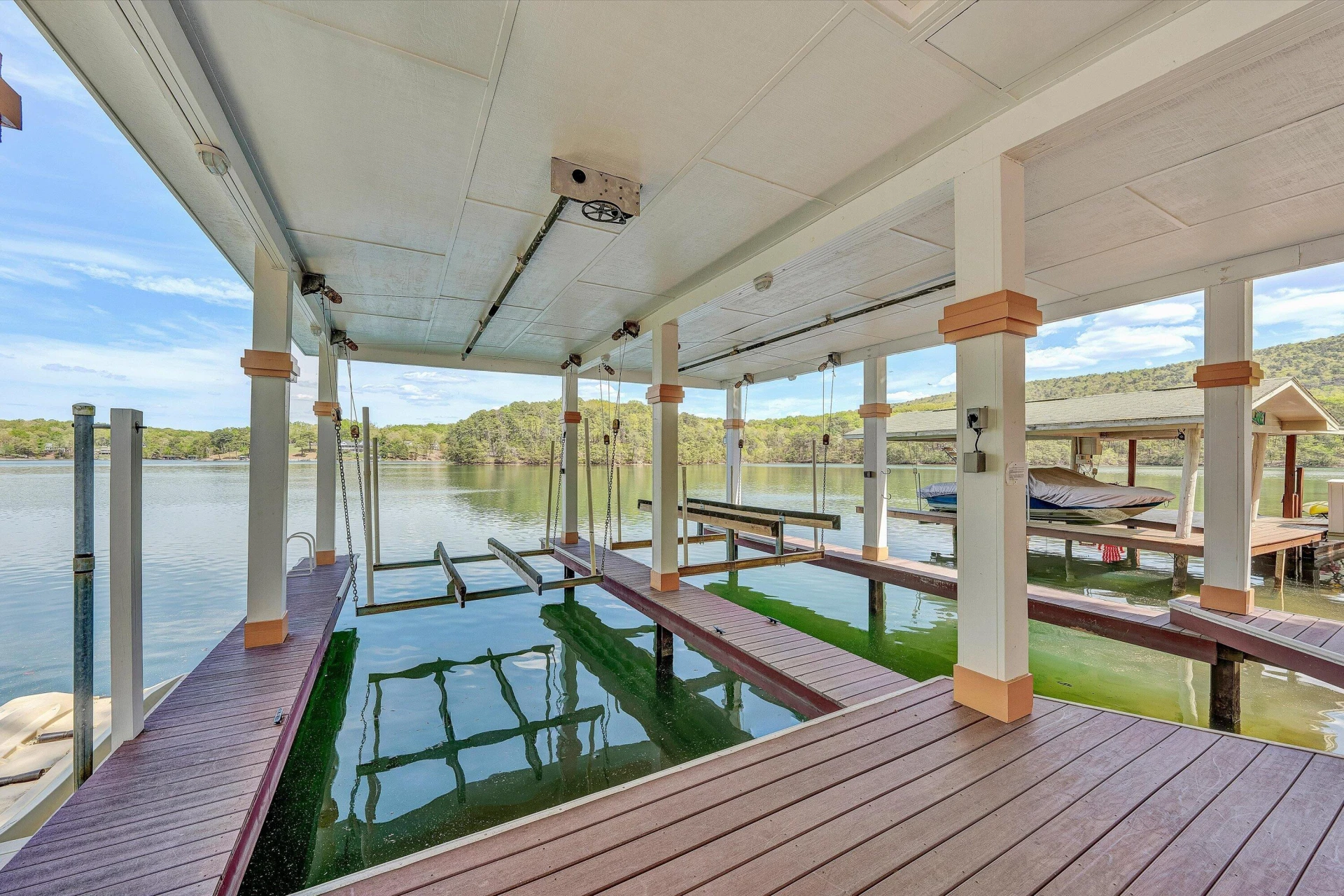 250 Deerwood DR - Photo 13