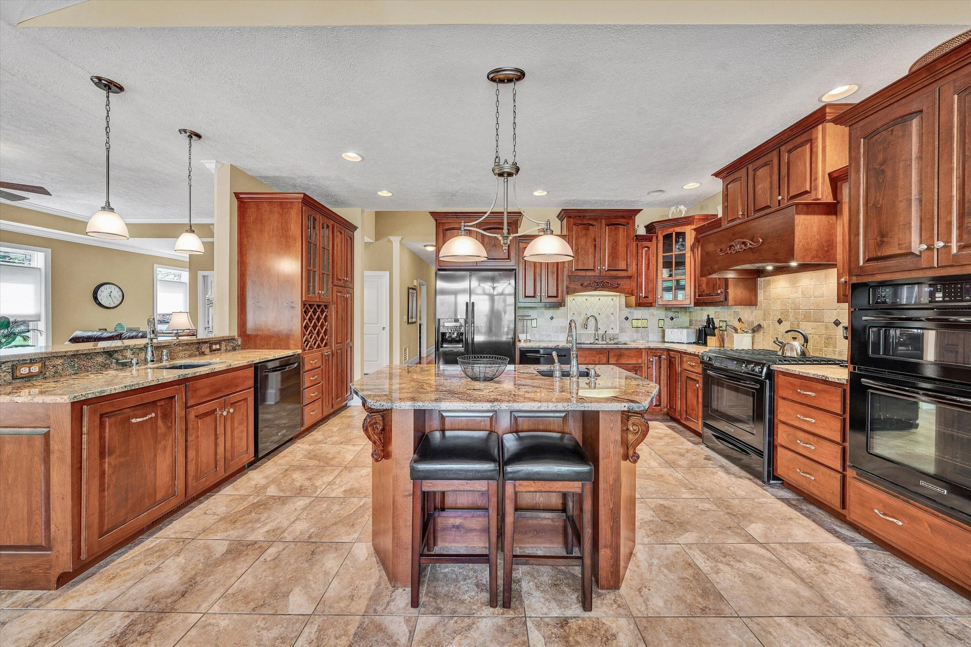 250 Deerwood DR - Photo 31