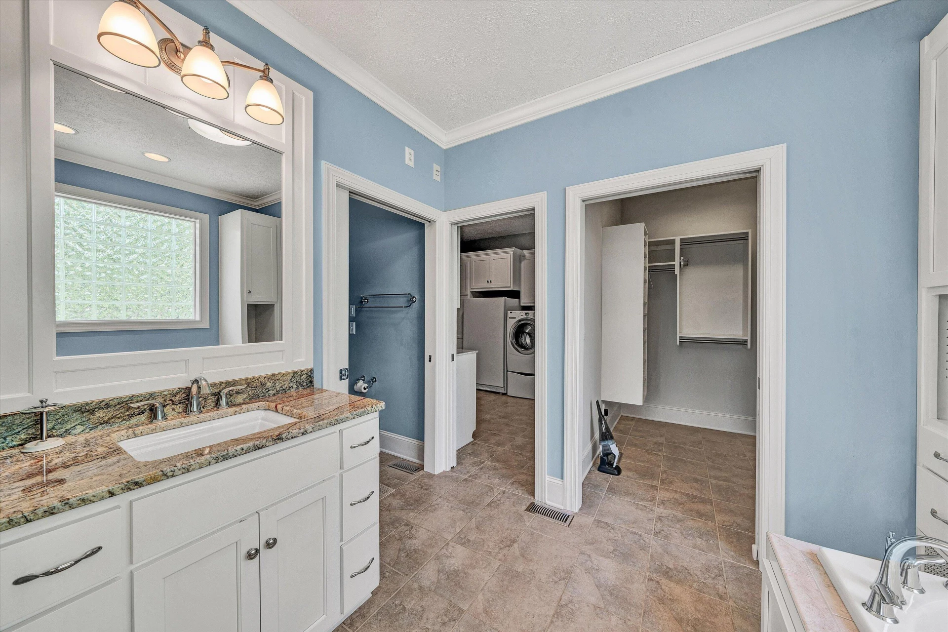 250 Deerwood DR - Photo 47