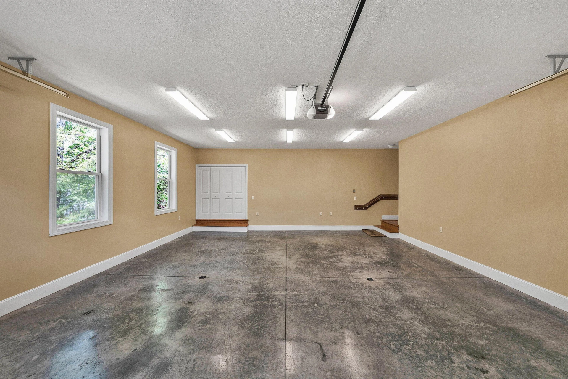 250 Deerwood DR - Photo 56