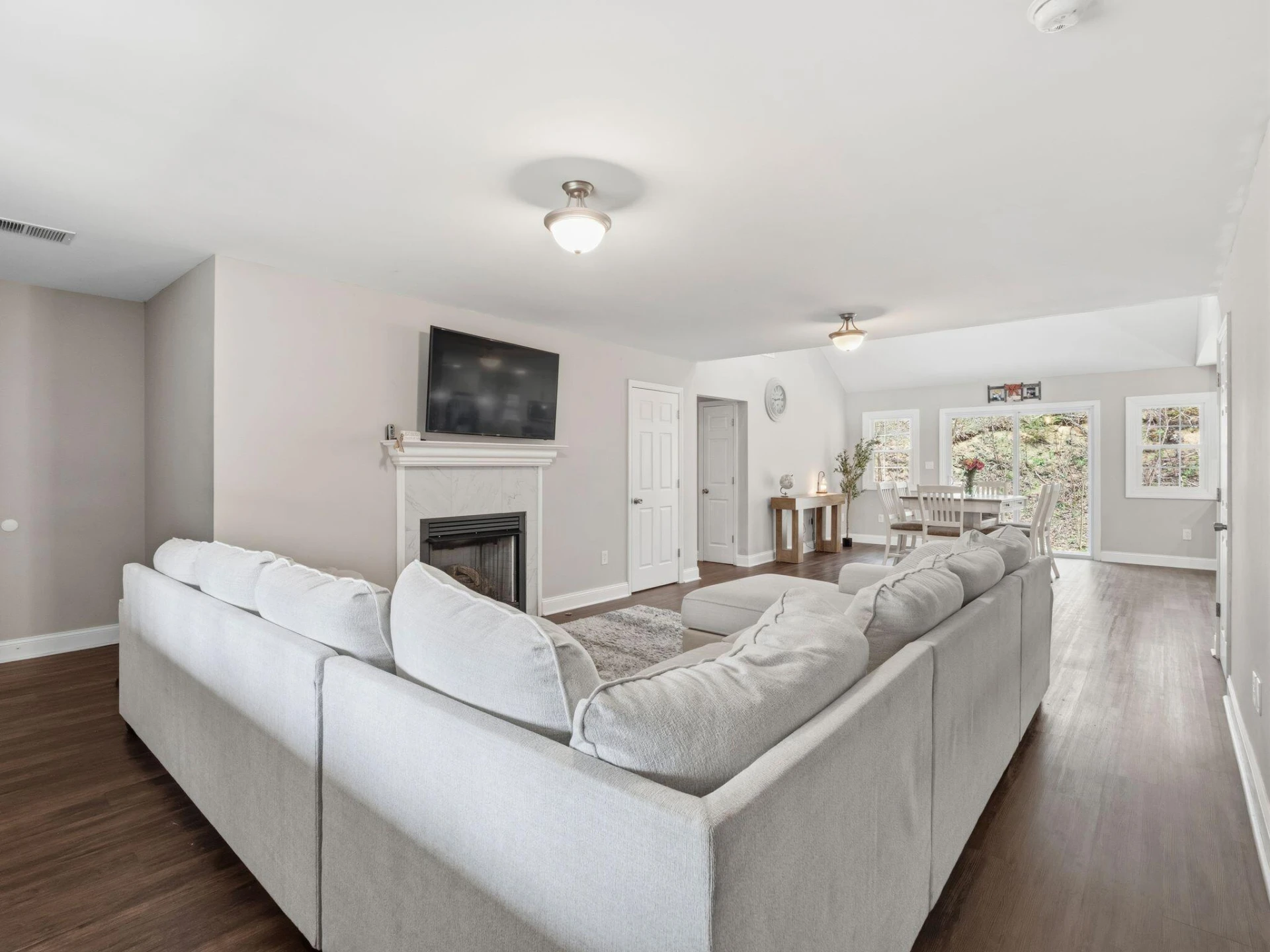 10071 Fortune Ridge RD - Photo 7