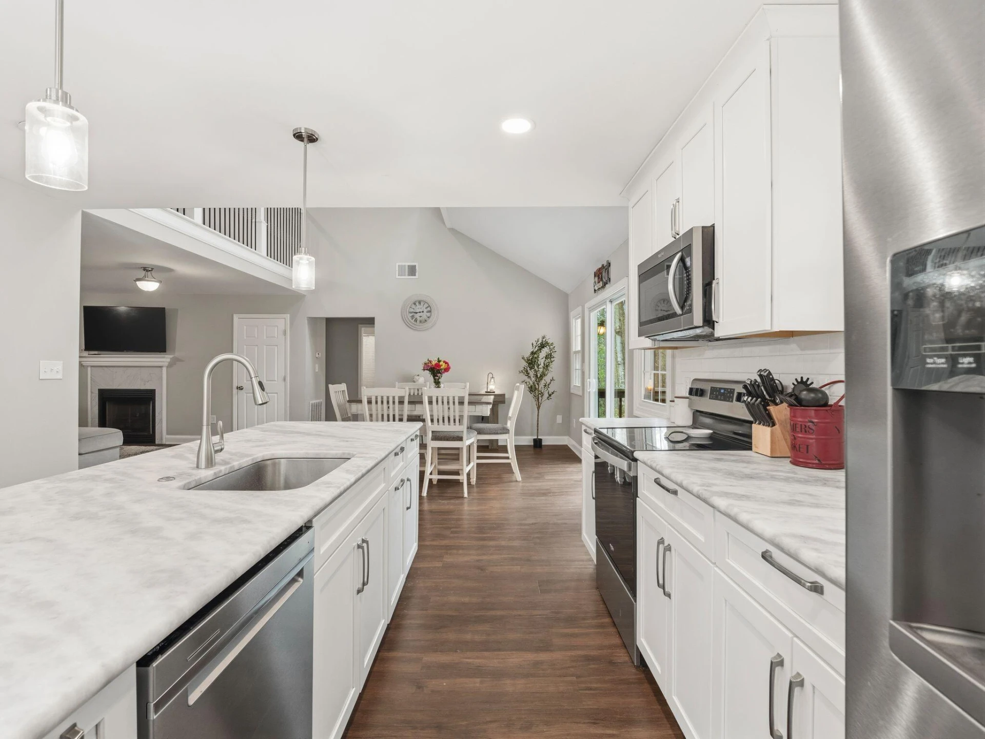 10071 Fortune Ridge RD - Photo 9