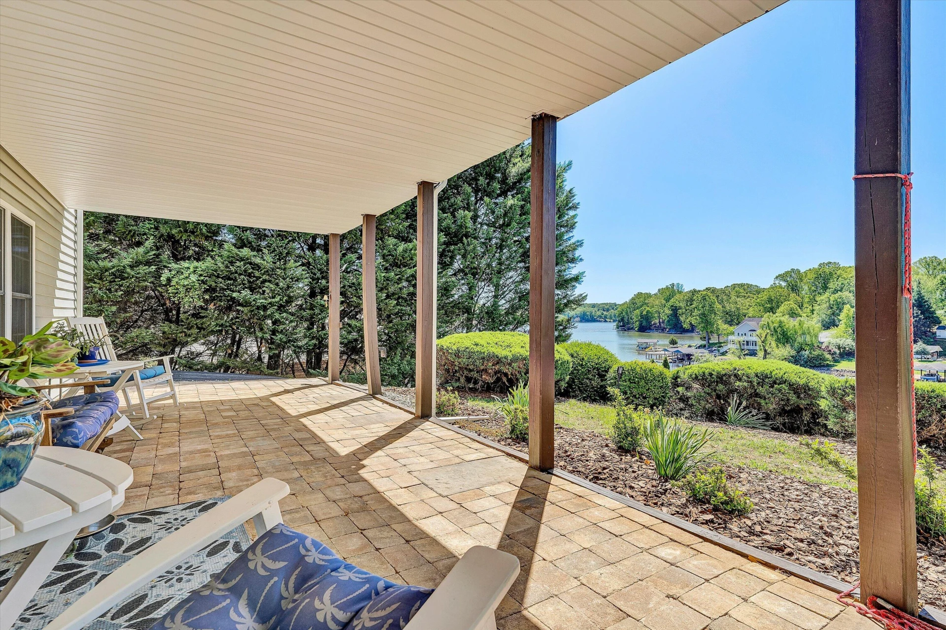 400 Sourwood DR - Photo 51