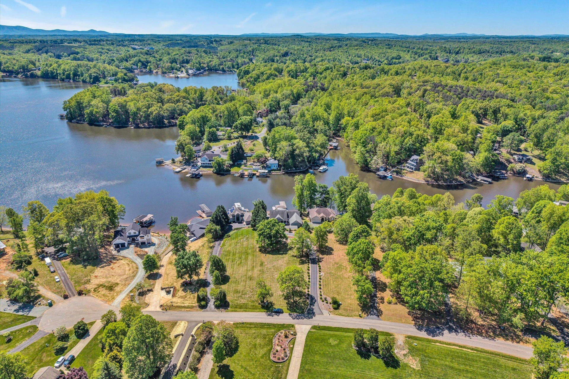 400 Sourwood DR - Photo 54