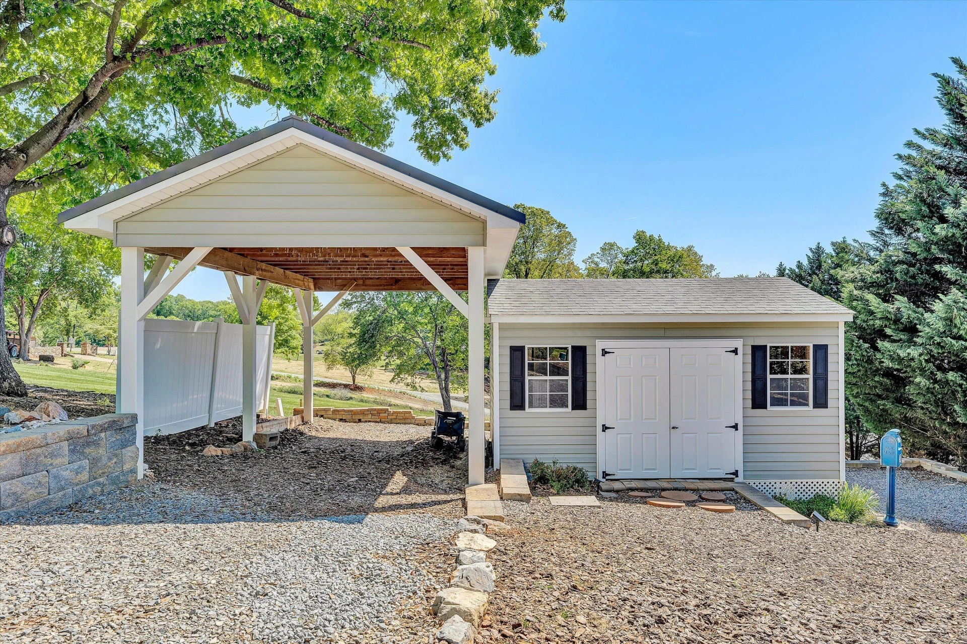 400 Sourwood DR - Photo 63