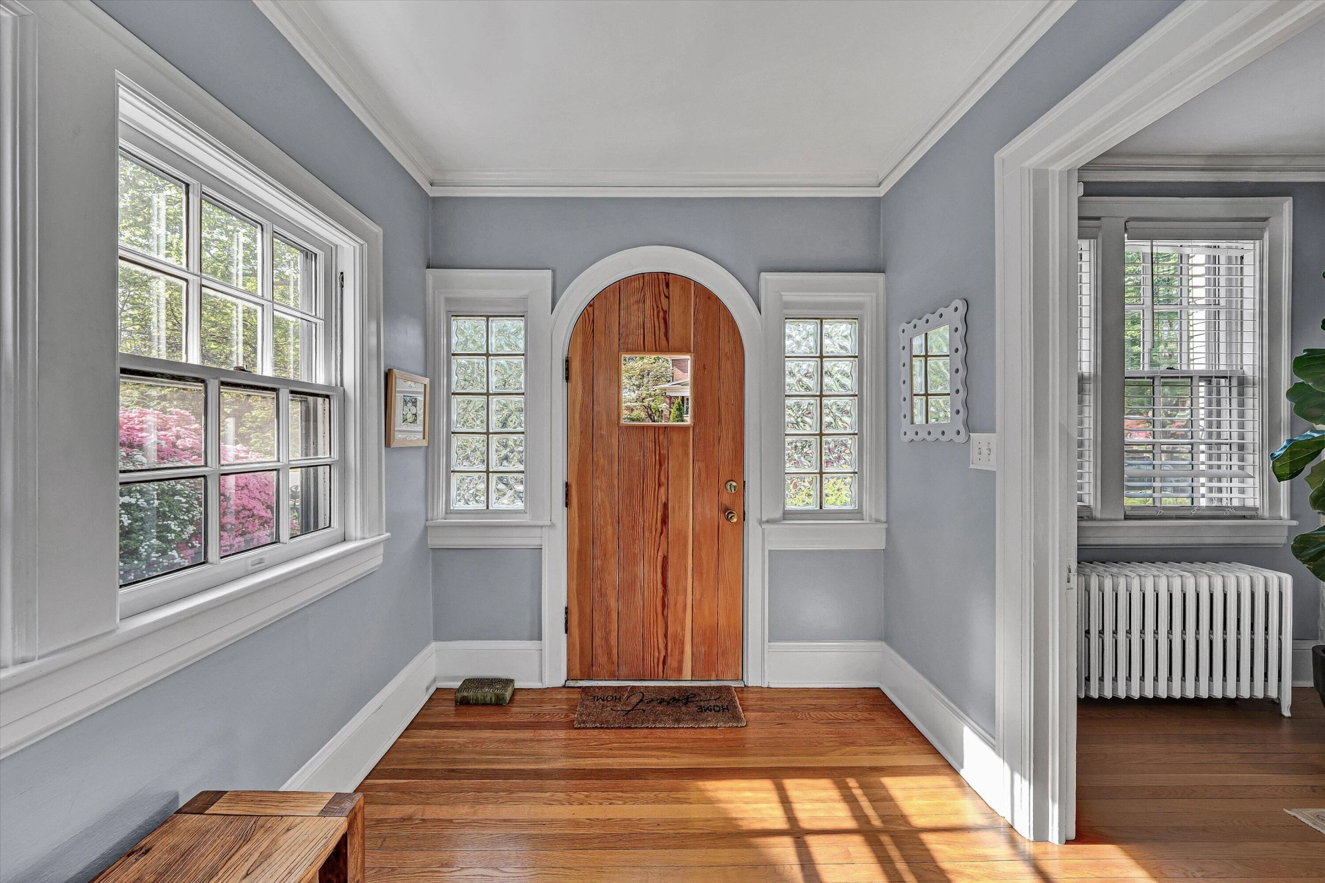 1819 Windsor AVE - Photo 11