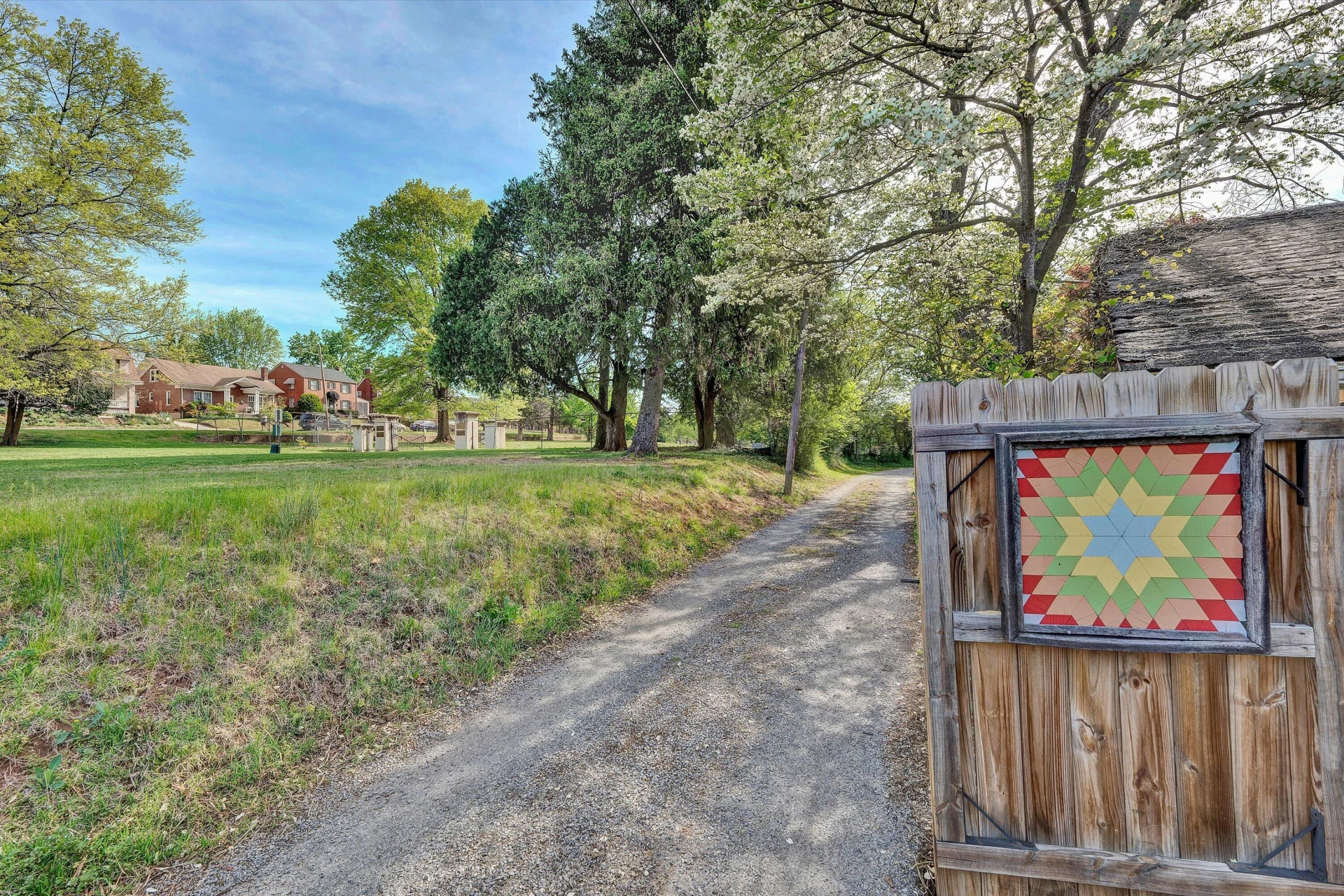 1819 Windsor AVE - Photo 48