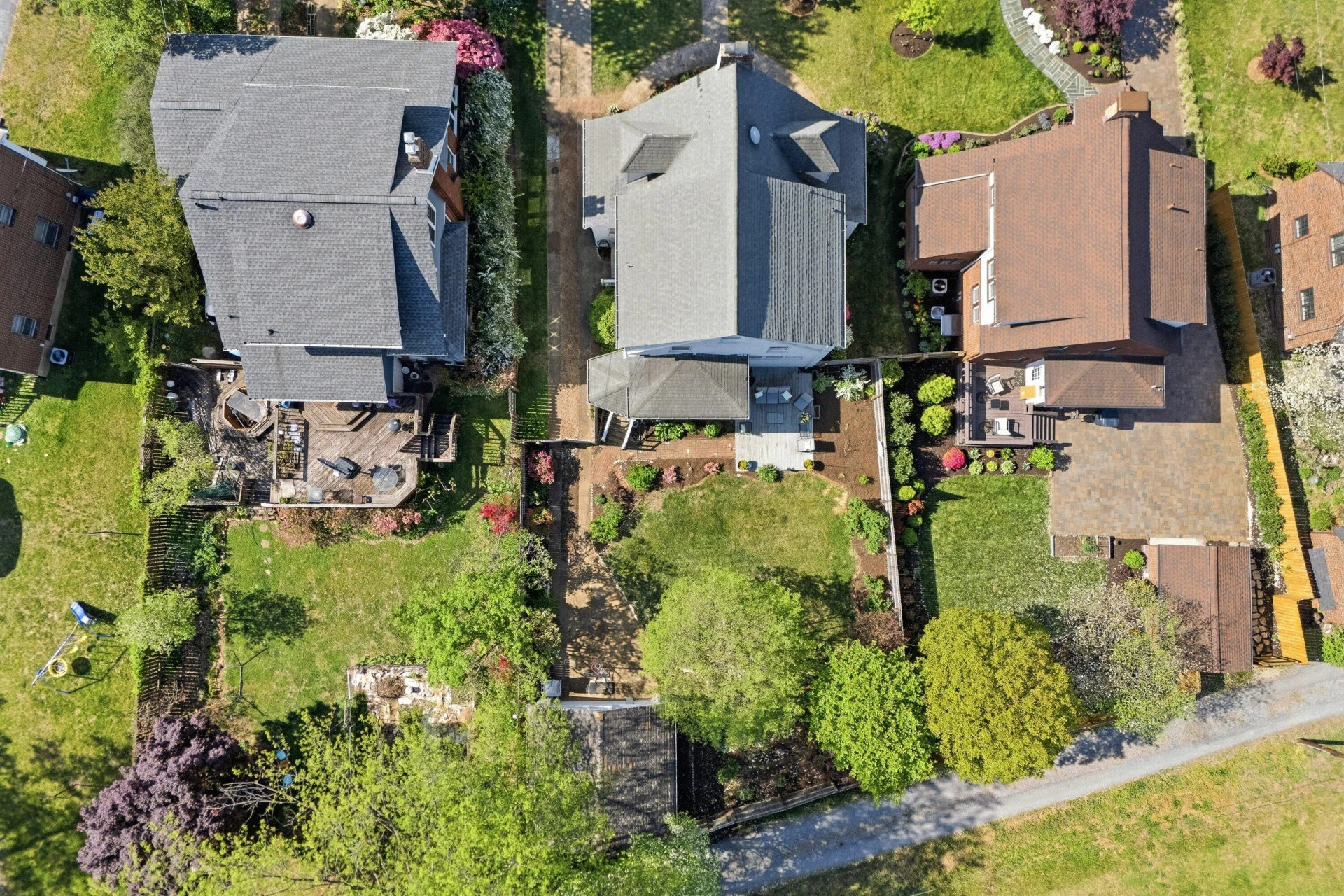 1819 Windsor AVE - Photo 53