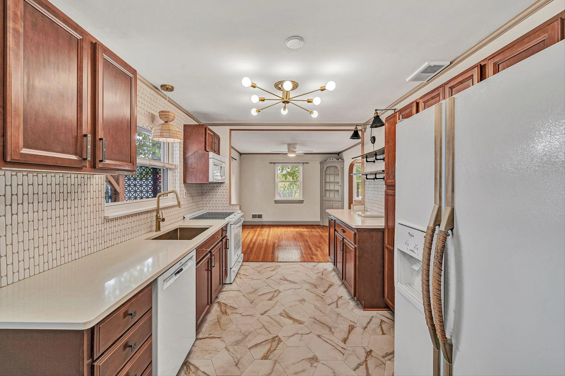 3337 Woodland DR - Photo 13