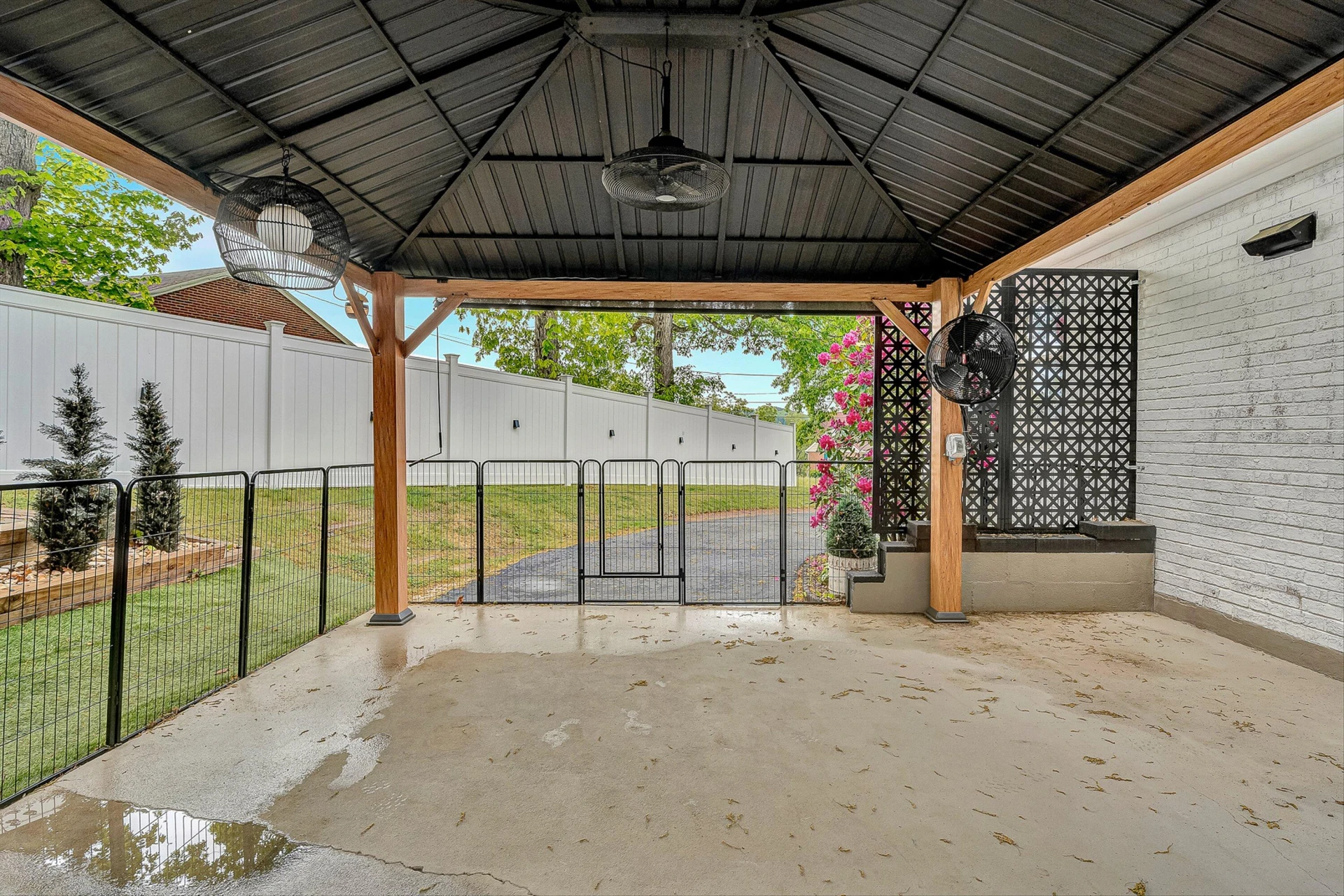 3337 Woodland DR - Photo 27