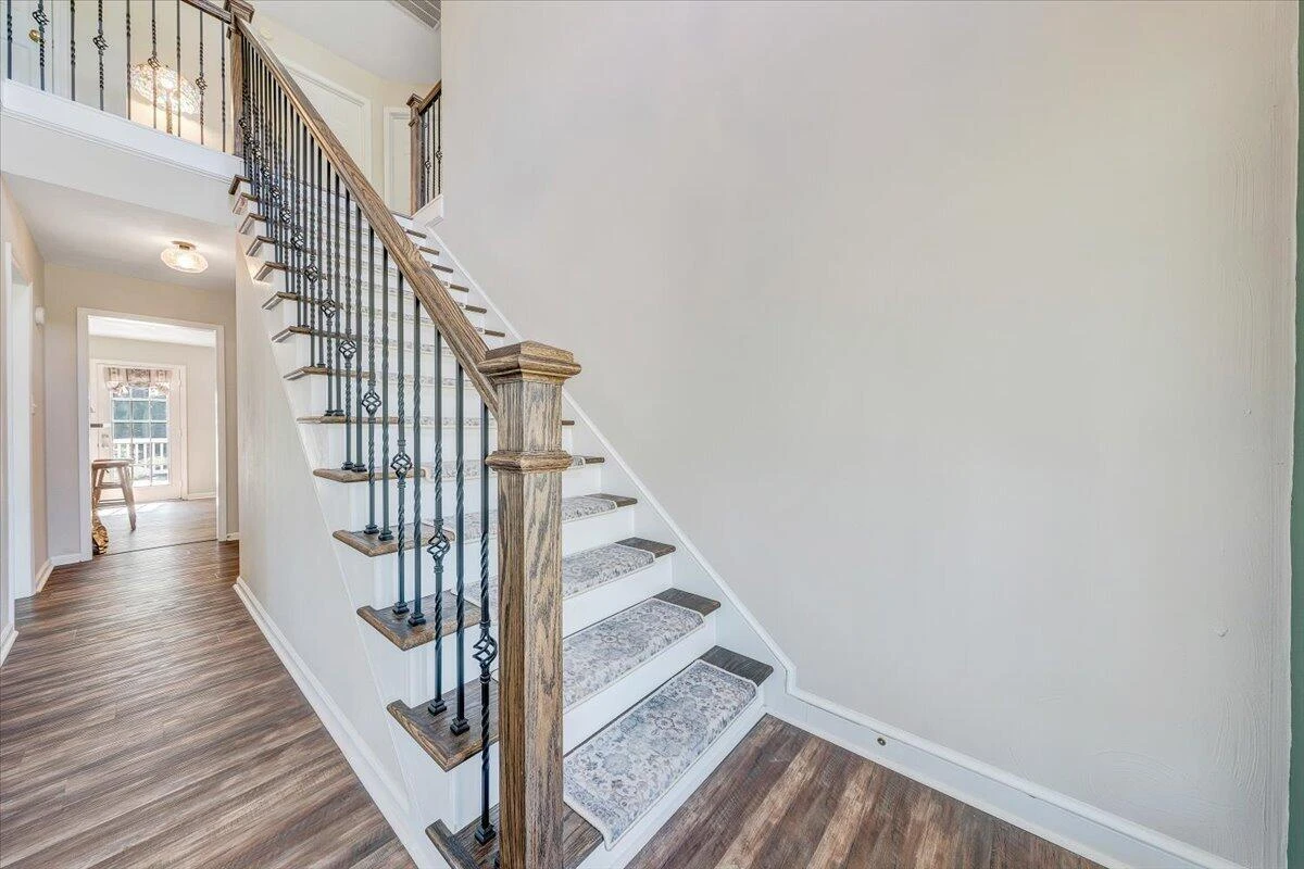 4626 Nevis DR - Photo 16