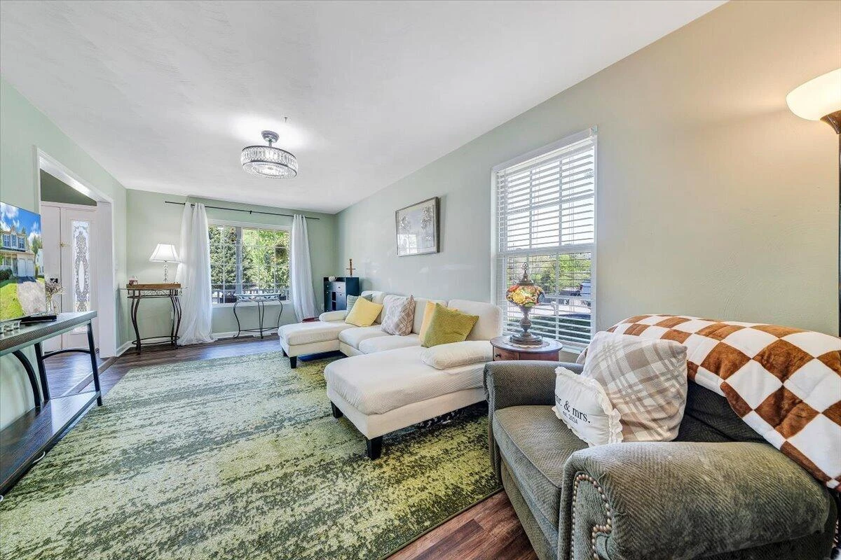 4626 Nevis DR - Photo 22