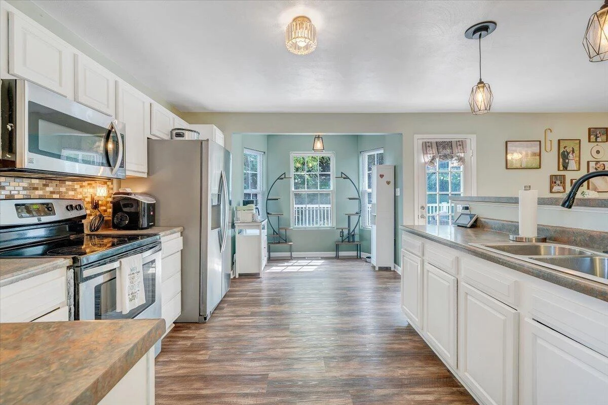 4626 Nevis DR - Photo 23