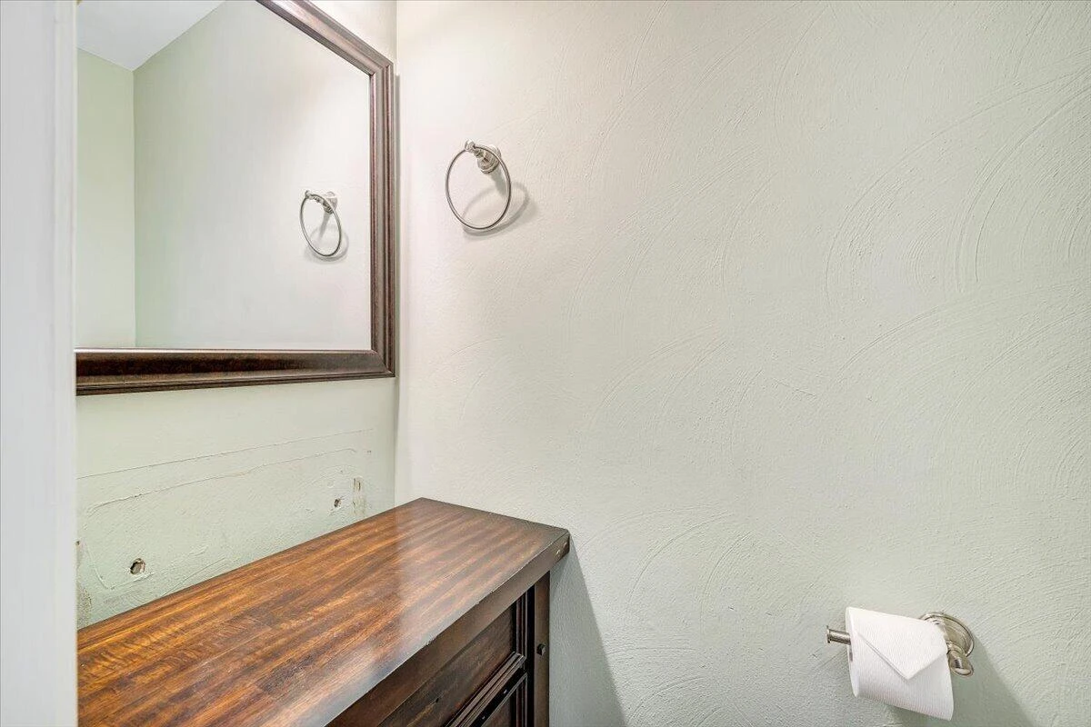 4626 Nevis DR - Photo 38