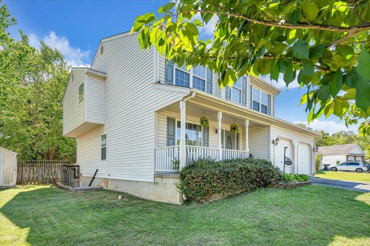 4626 Nevis DR - Photo 9