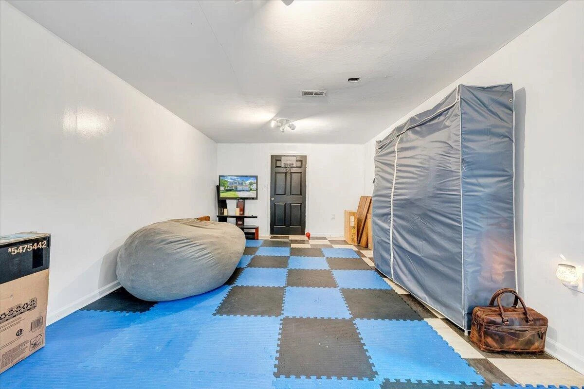 4626 Nevis DR - Photo 65