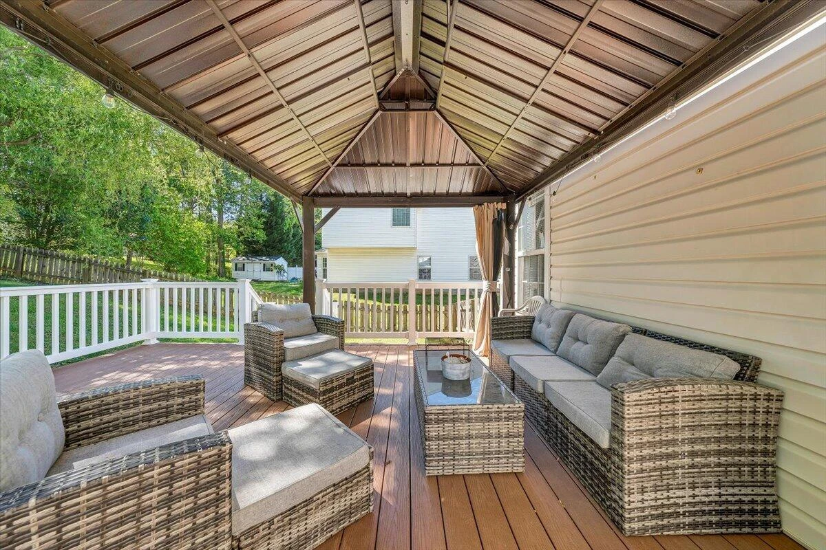 4626 Nevis DR - Photo 68