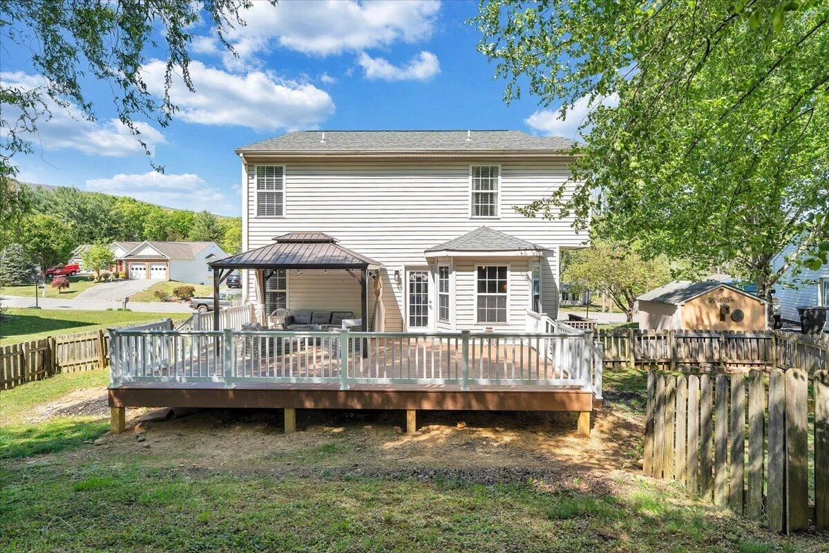 4626 Nevis DR - Photo 73