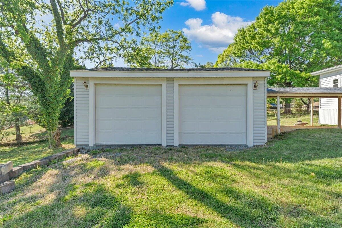 4760 PEACH TREE DR - Photo 34