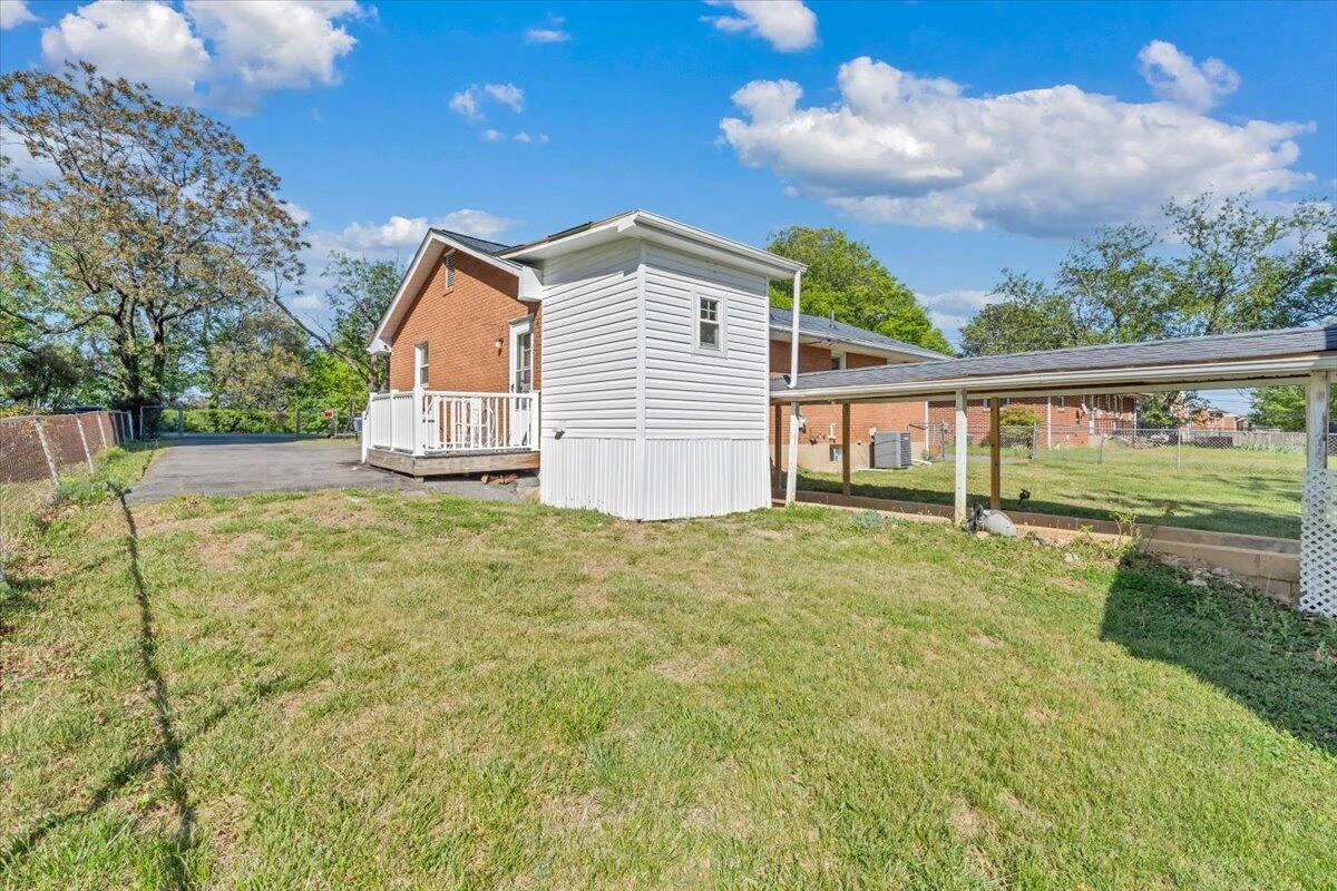 4760 PEACH TREE DR - Photo 40