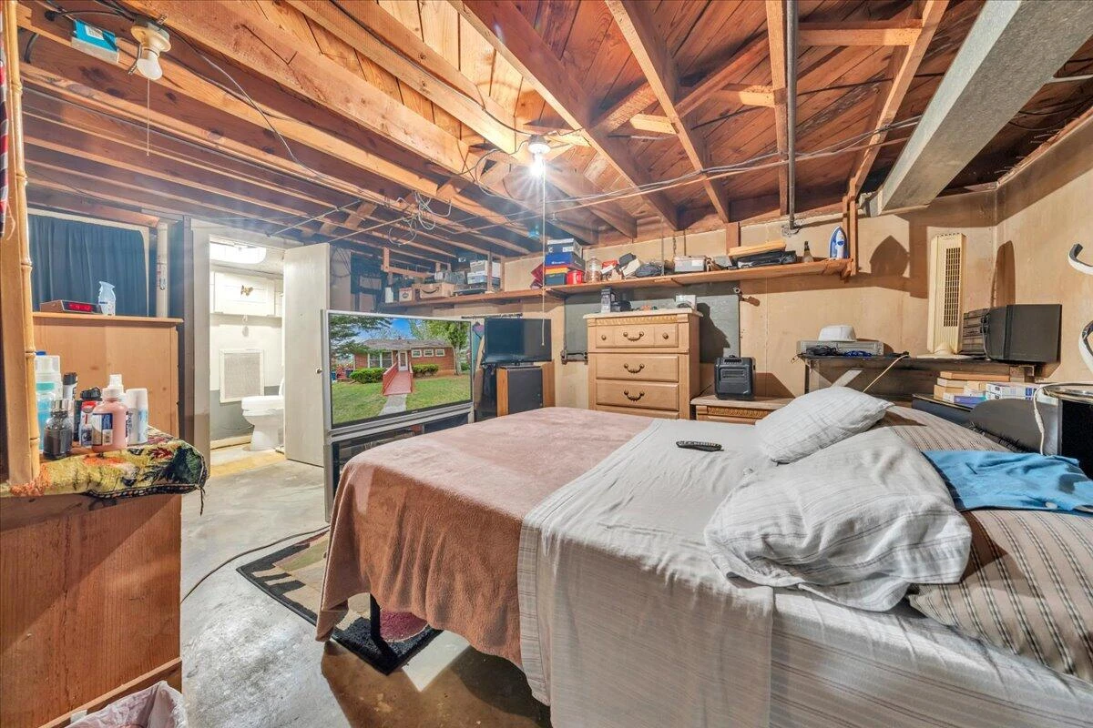 2426 Durham ST - Photo 13
