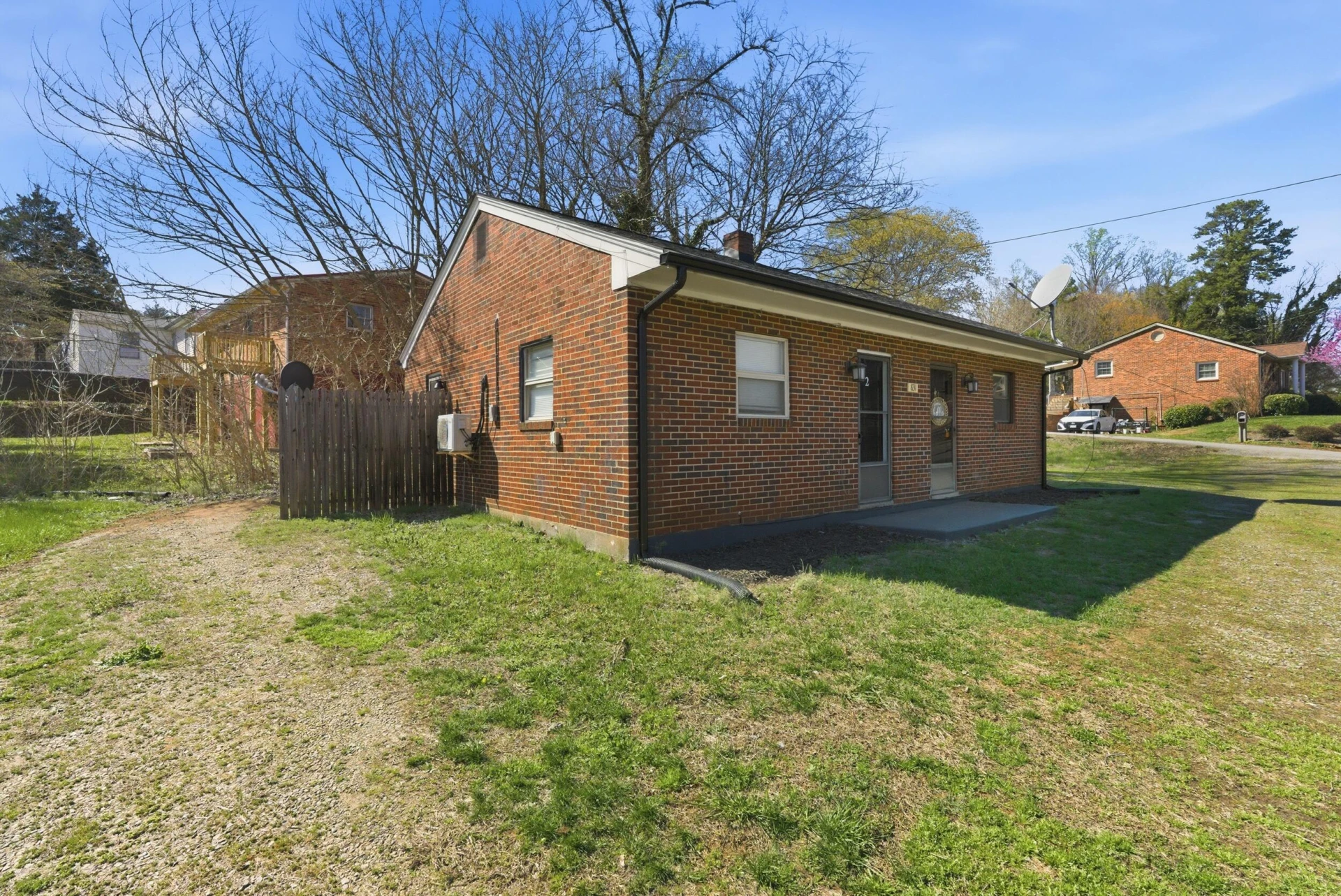 831 Liberty ST - Photo 23