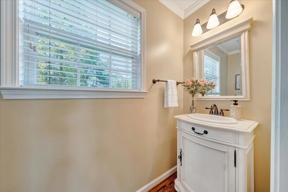 6190 Back Creek RD - Photo 24