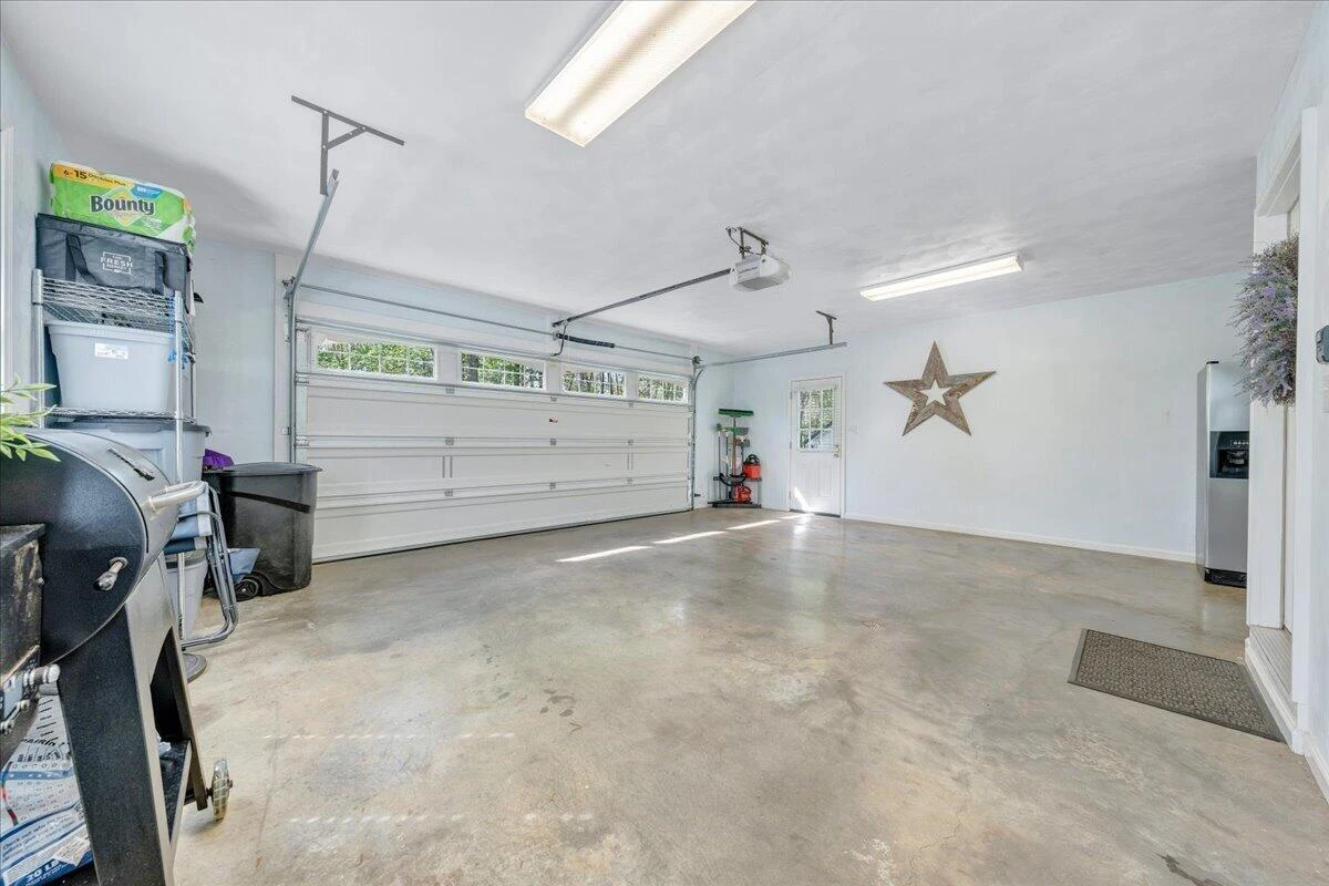 6190 Back Creek RD - Photo 40