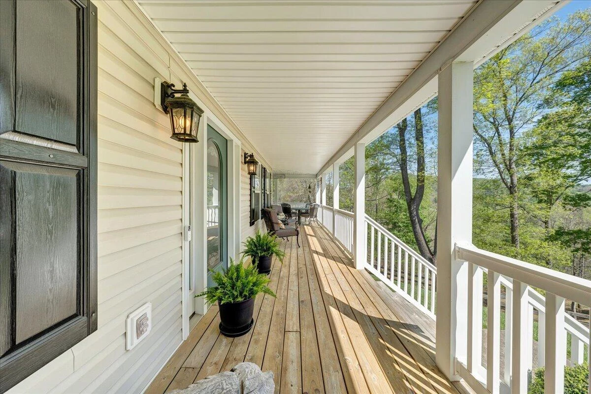 6190 Back Creek RD - Photo 11