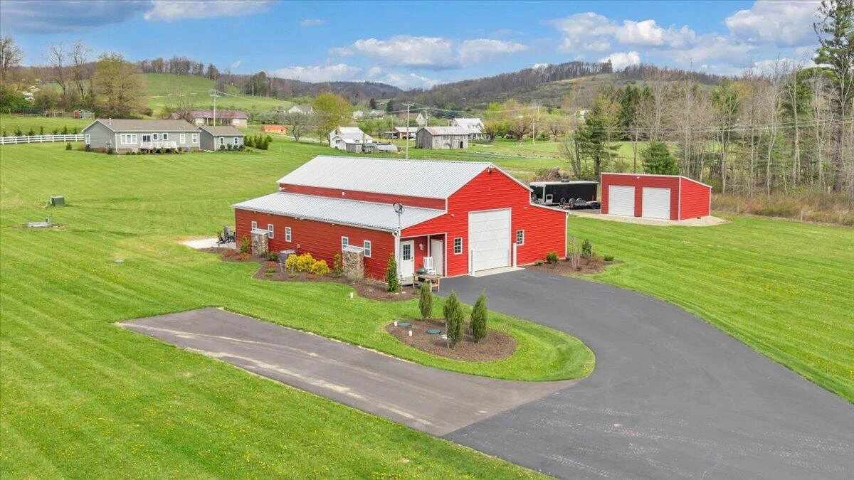 9651 Bent Mountain RD