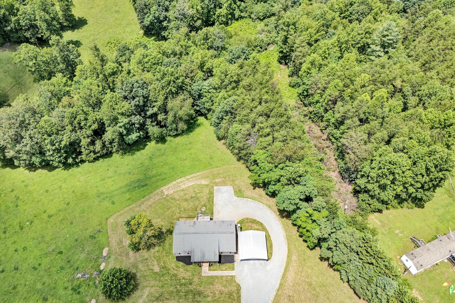 455 TWIN CREEKS DR - Photo 2