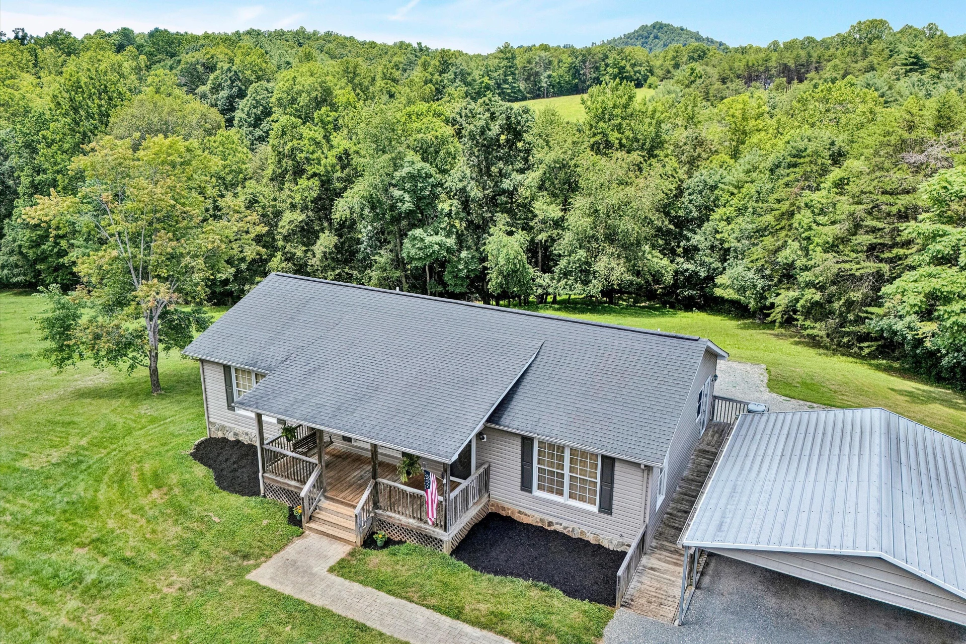 455 TWIN CREEKS DR - Photo 3