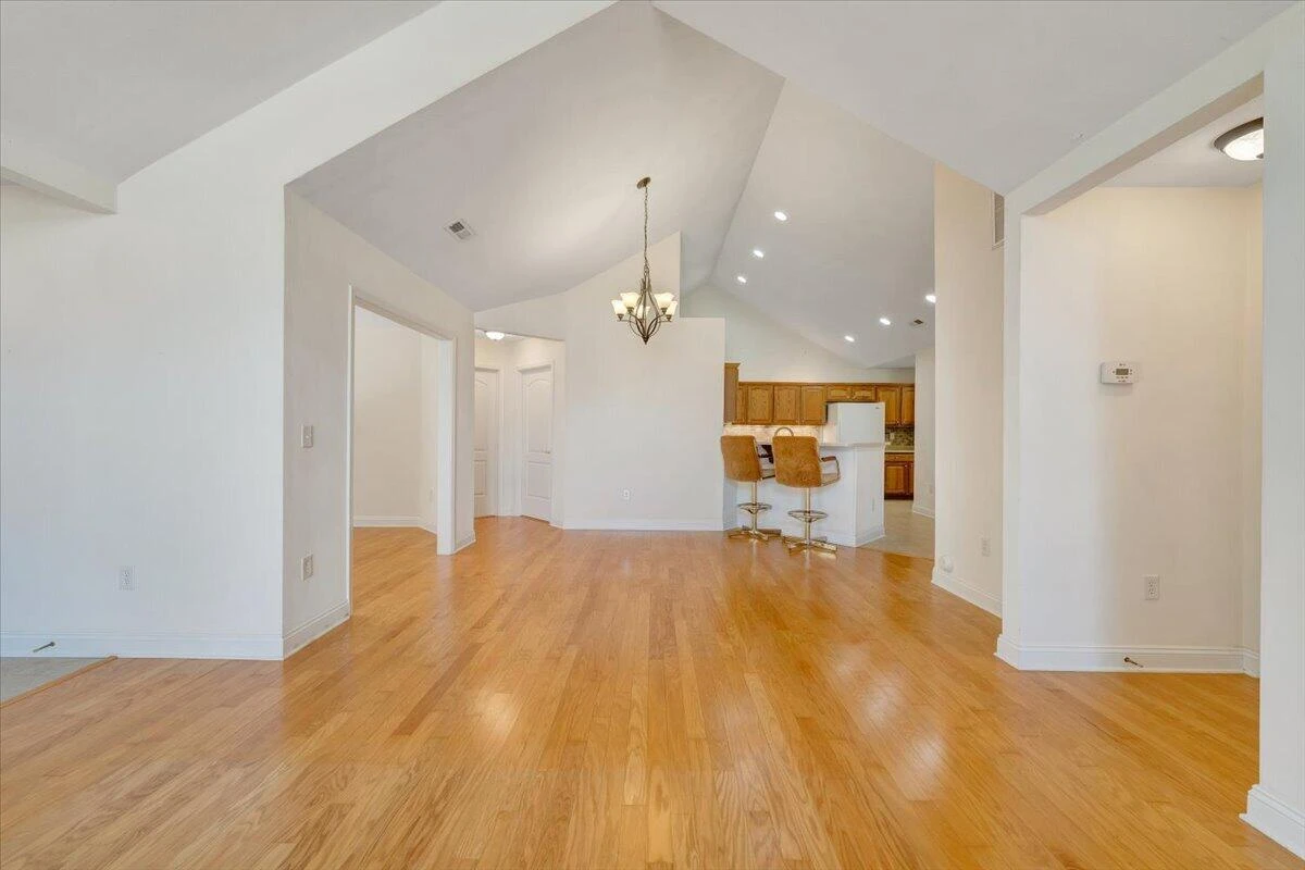 5650 Orchard Villas CIR - Photo 19
