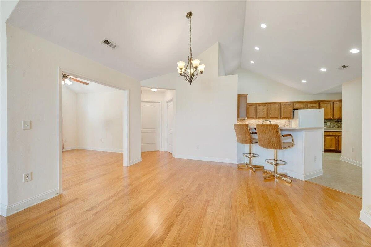 5650 Orchard Villas CIR - Photo 20