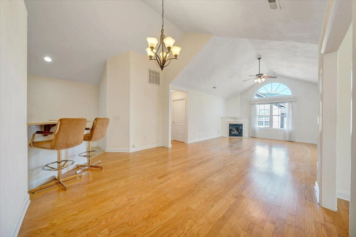 5650 Orchard Villas CIR - Photo 21