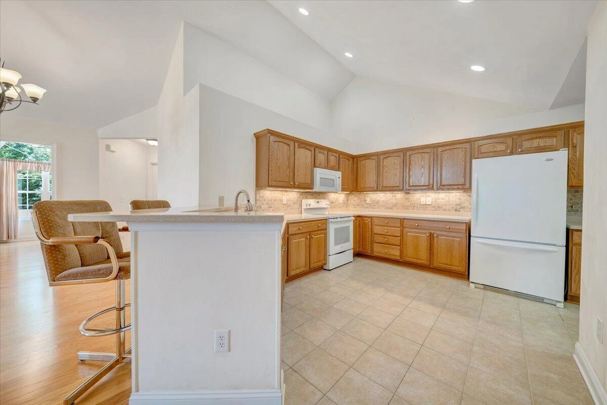 5650 Orchard Villas CIR - Photo 25