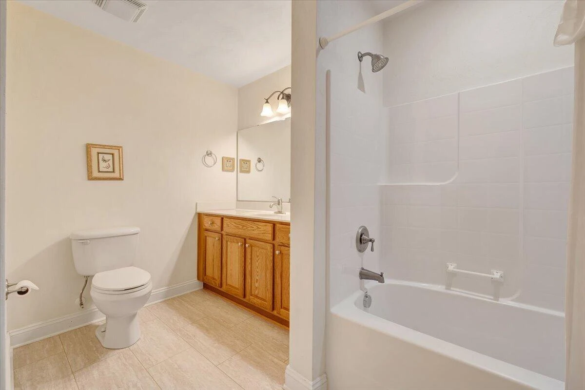 5650 Orchard Villas CIR - Photo 38