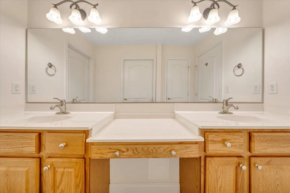 5650 Orchard Villas CIR - Photo 46