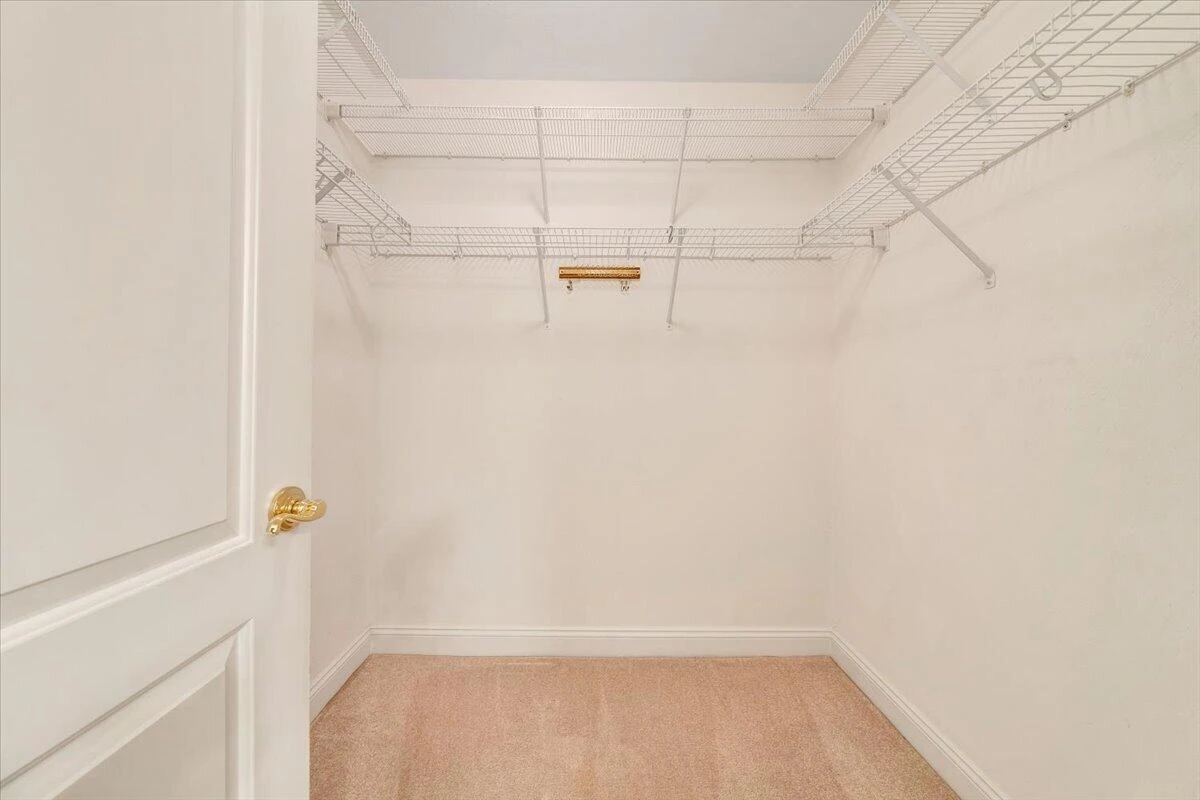 5650 Orchard Villas CIR - Photo 49