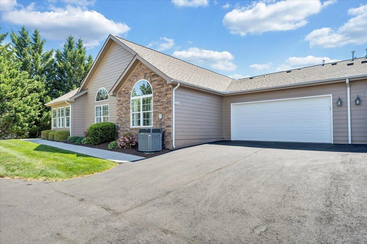 5650 Orchard Villas CIR - Photo 53