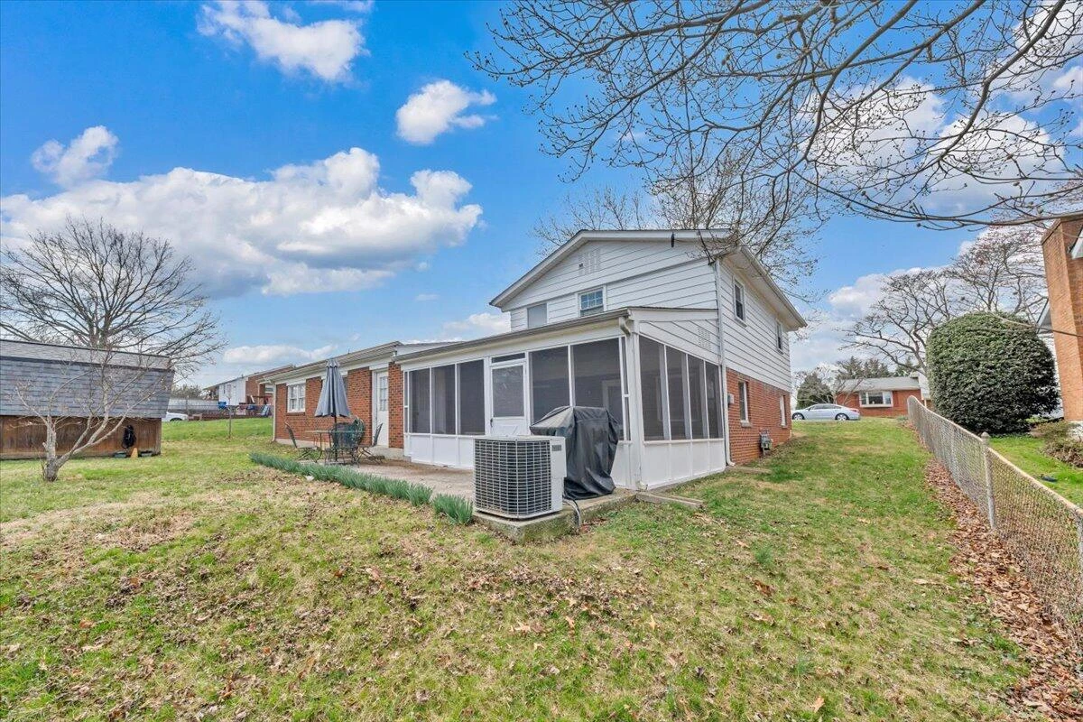 5715 Santa Anita TER - Photo 25