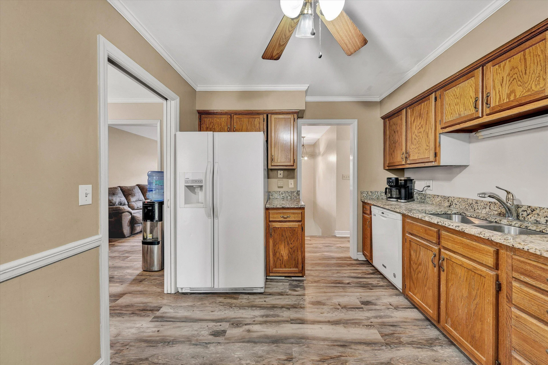 3323 Longhorn RD - Photo 16