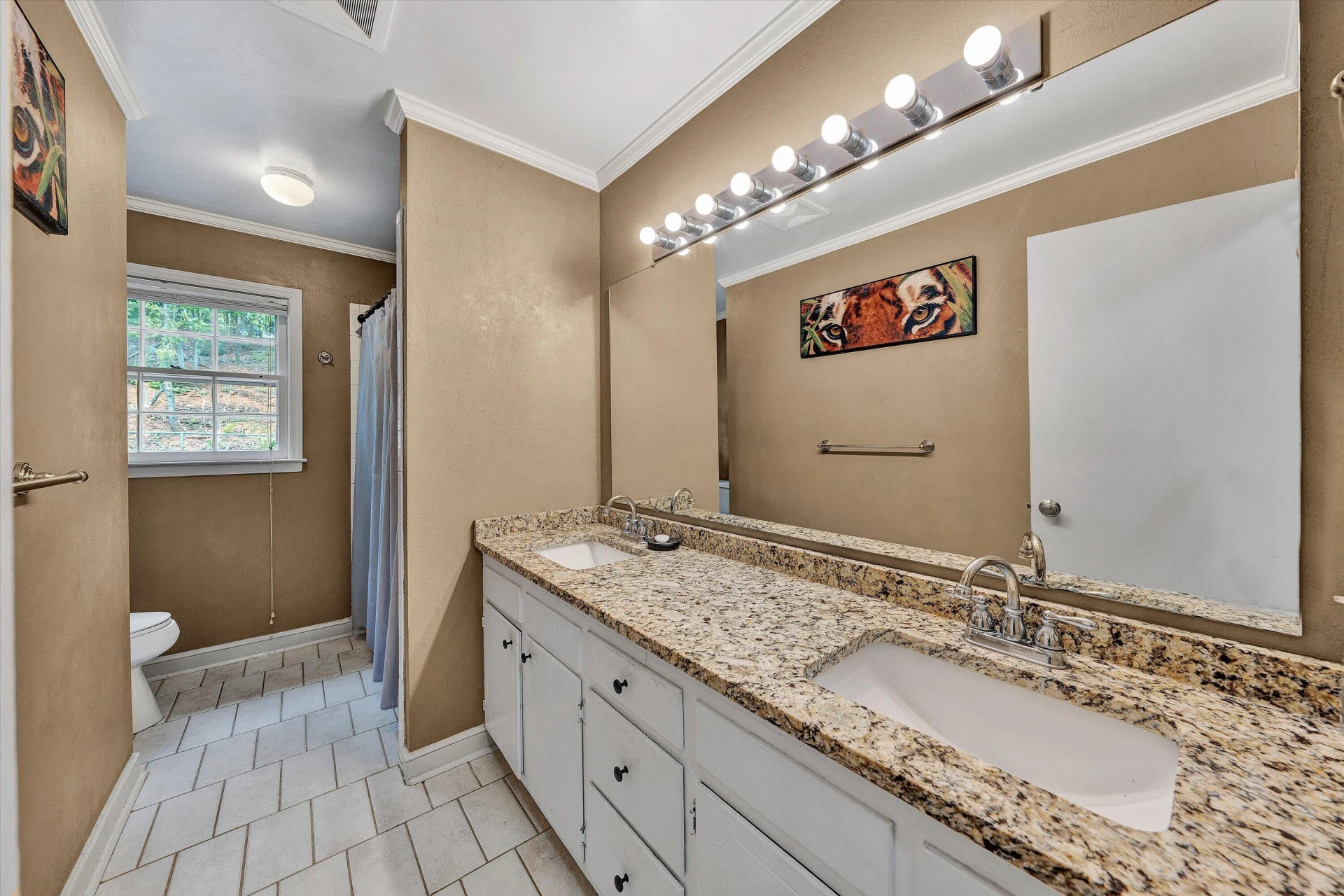3323 Longhorn RD - Photo 18